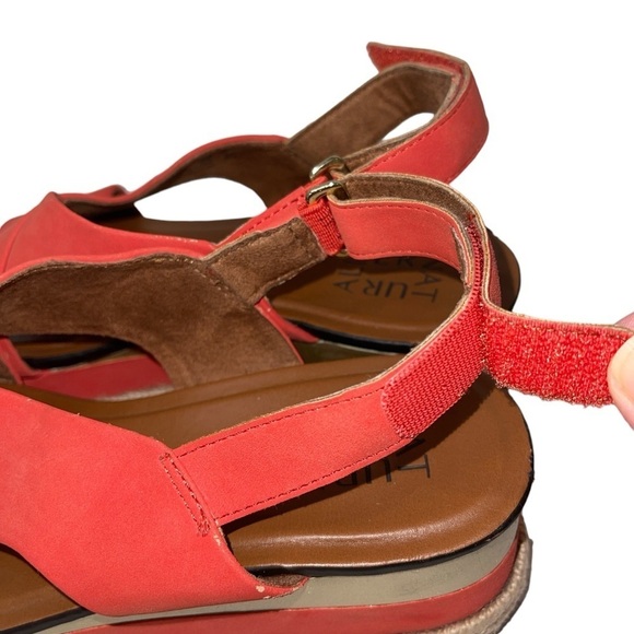 Naturalizer Women's Sandals Size 6.5M Coral/Red Wedge Criss Cross Open Toe - Picture 6 of 12